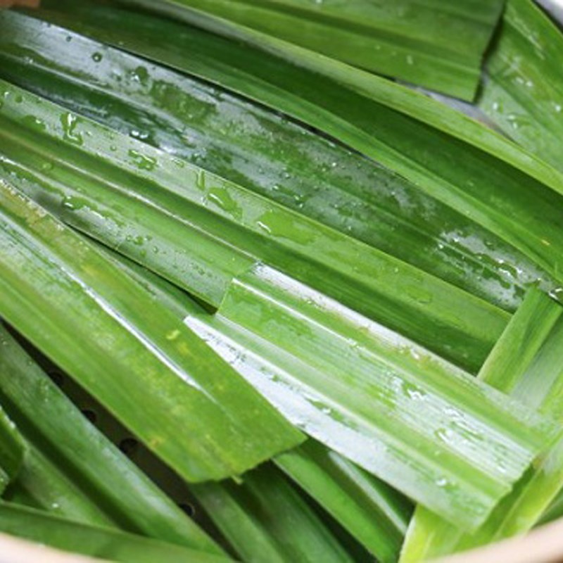 Step 1 Prepare the ingredients for grilled vegetarian spare ribs with pandan leaves
