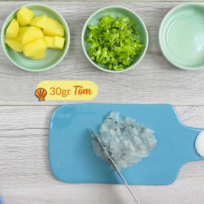 Step 1 Prepare Ingredients for Shrimp and Broccoli Soup
