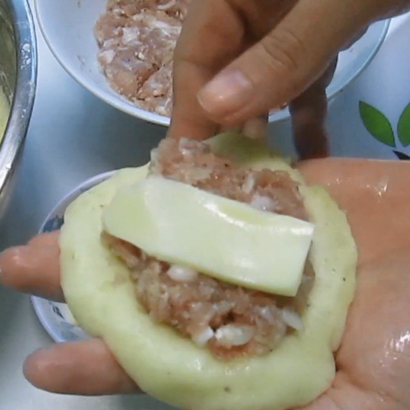 Step 3 Shaping Potato Cakes Potato Cakes with Meat Filling