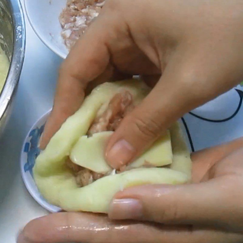 Step 3 Shaping Potato Cakes Potato Cakes with Meat Filling