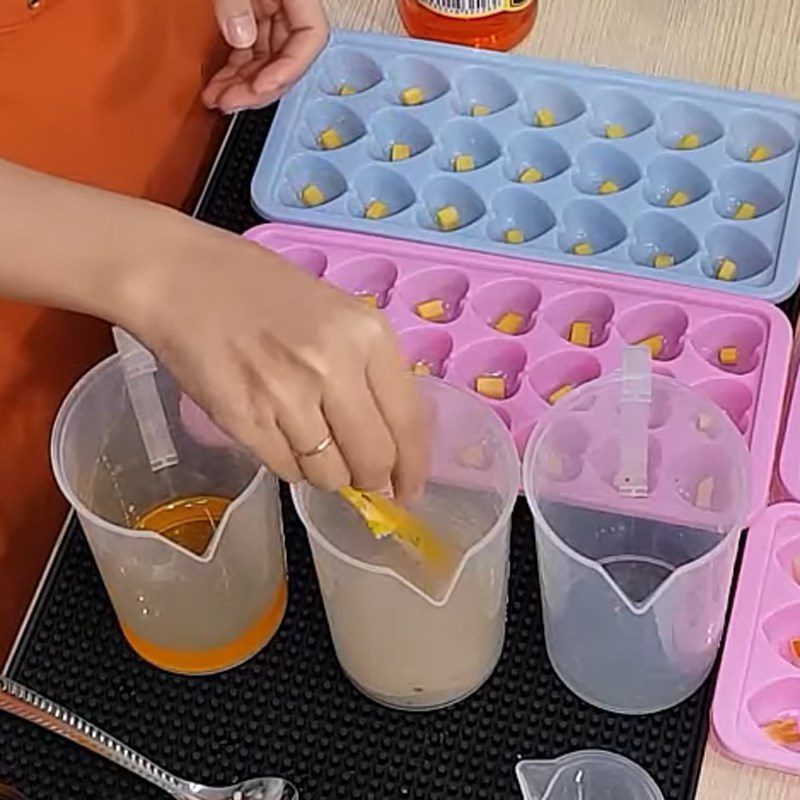 Step 3 Create fruit jelly color in milk tea