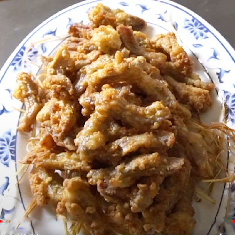 Step 5 Final Product Fried Duck Tongue with Lemongrass and Chili