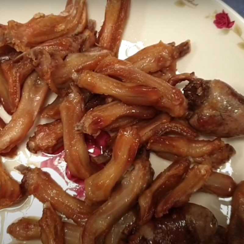 Step 4 Finished Product Crispy Fried Duck Tongue