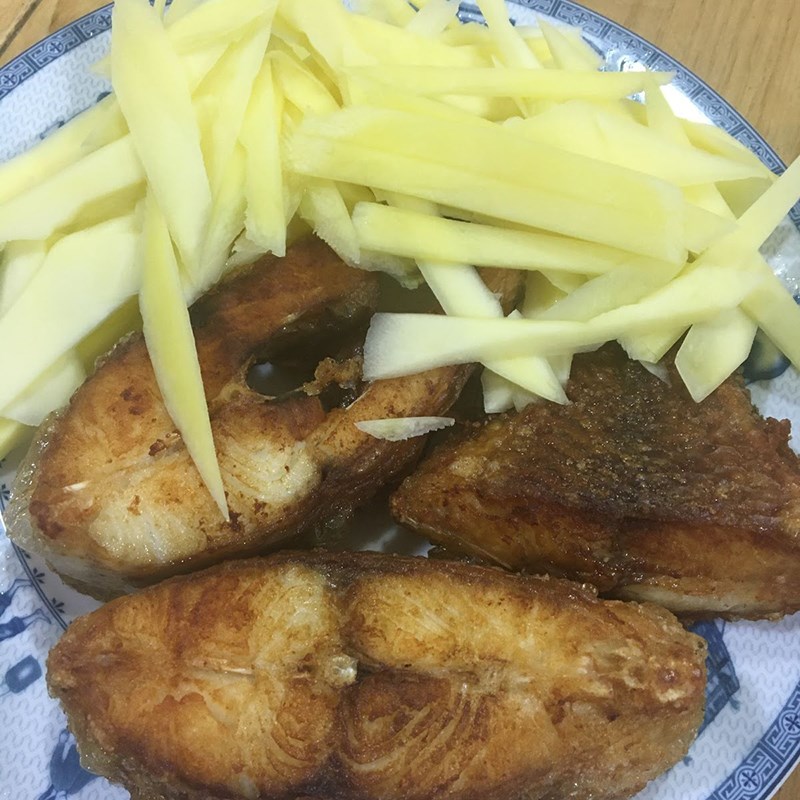 Step 4 Final Product Fried Red Tilapia with Mango Sauce