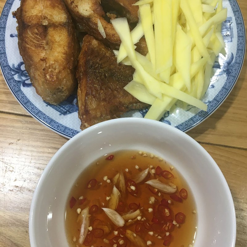 Step 4 Final Product Fried Red Tilapia with Mango Sauce