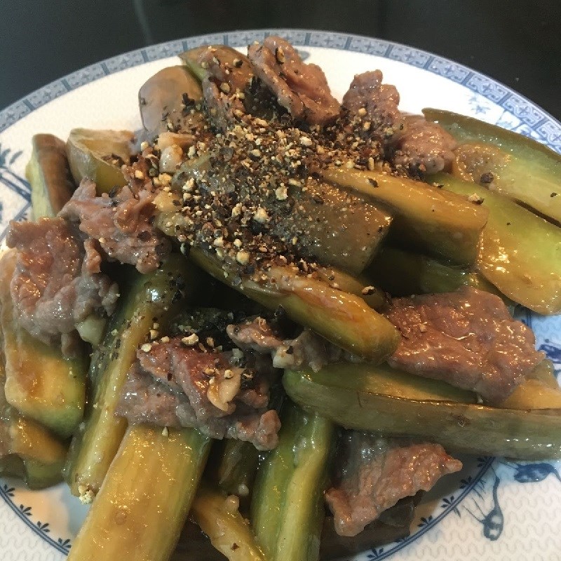 Step 4 Final Product Stir-fried eggplant with beef