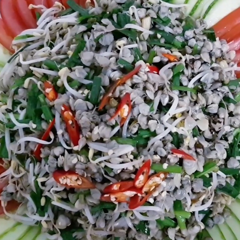 Step 3 Final product Stir-fried clams with chives and bean sprouts