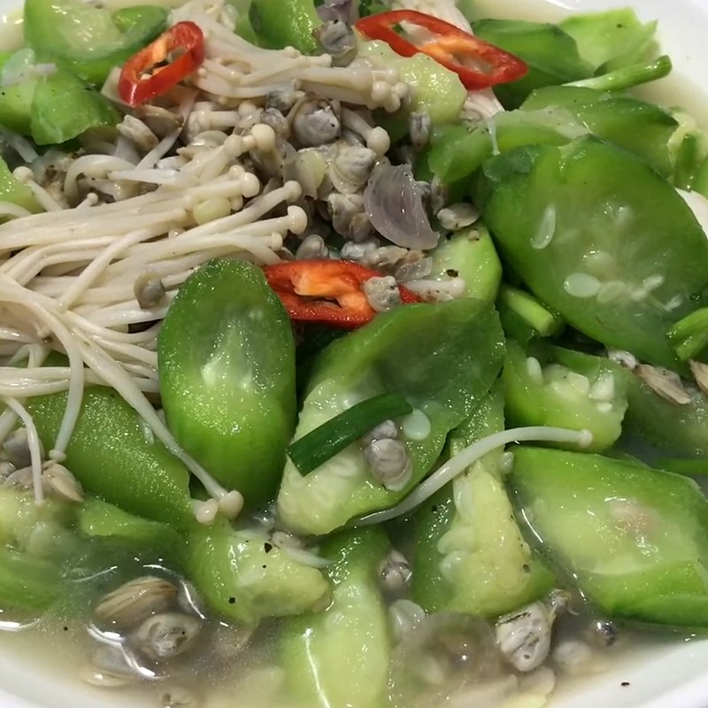 Step 3 Final product Stir-fried clams with gourd