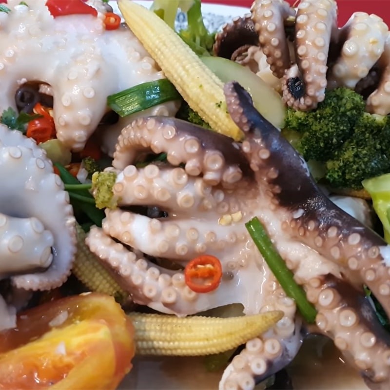Step 4 Final Product Stir-fried Octopus Mixed Vegetables