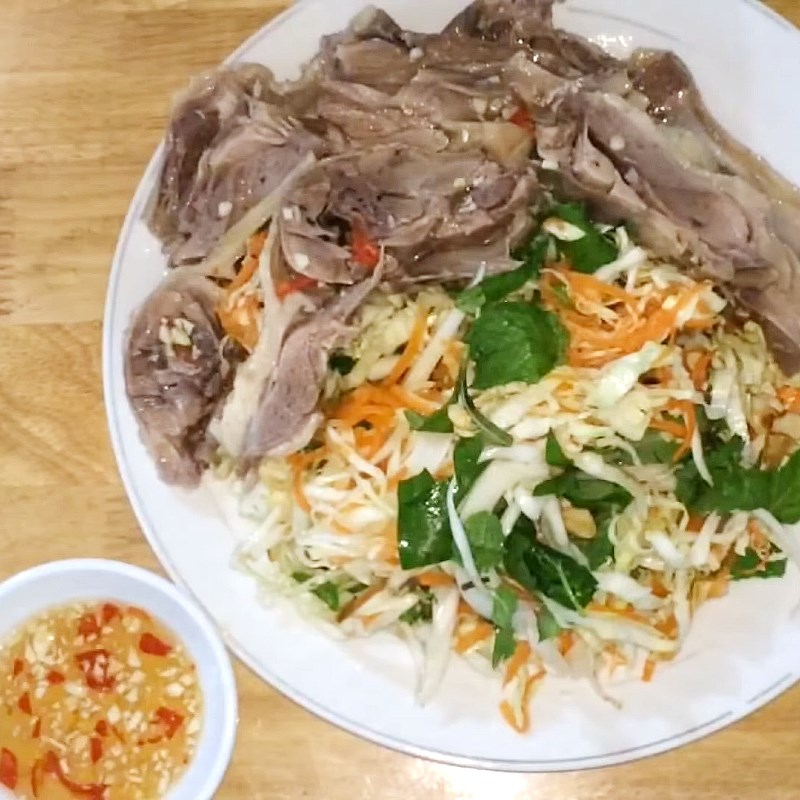Step 5 Final Product Duck Salad with Vietnamese coriander and Cabbage