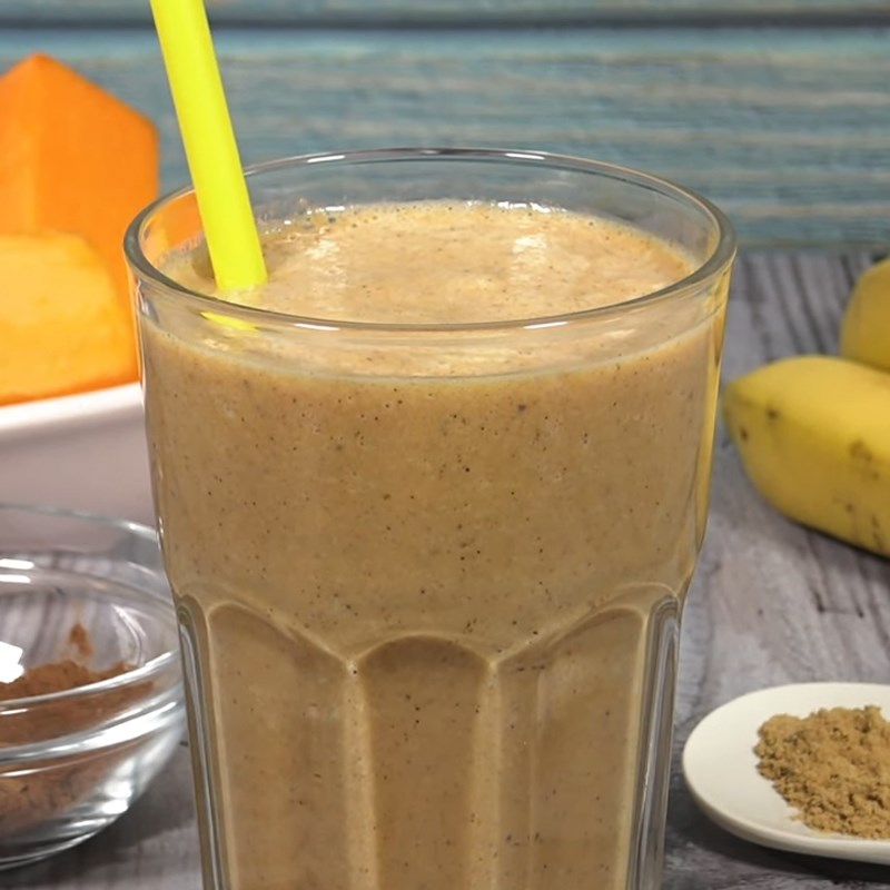Step 3 Finished product Pumpkin banana smoothie