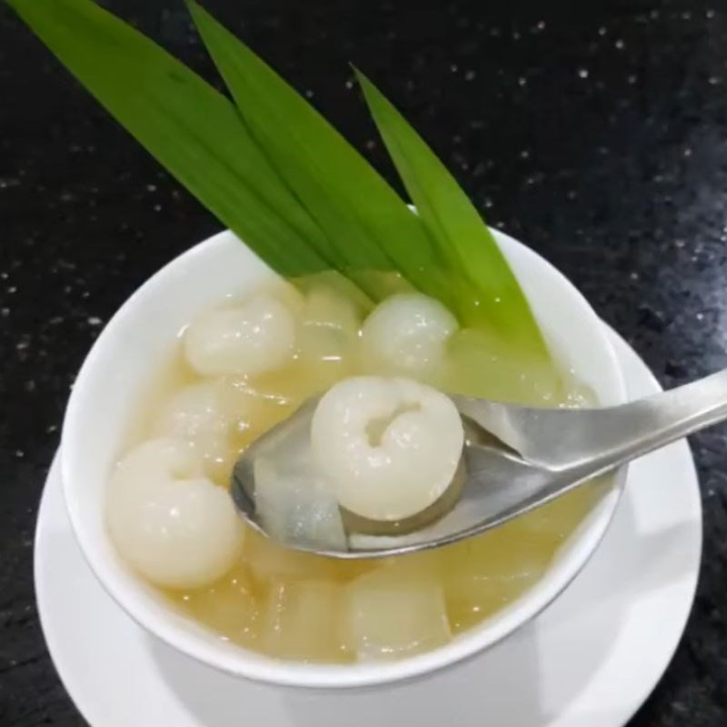 Step 3 Finished Product Lychee and Aloe Vera Dessert