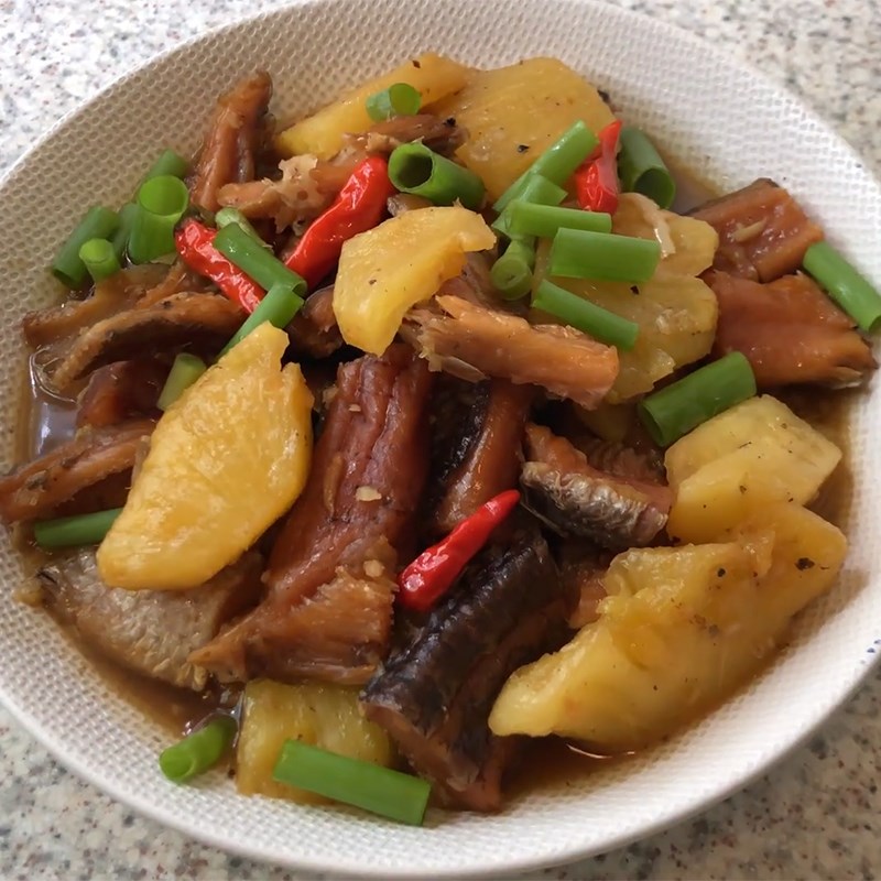 Step 4 Final product Braised snakehead fish