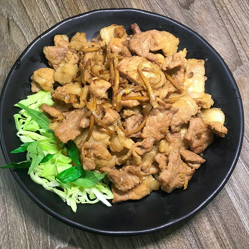 Step 4 Final Product Stir-fried pork (pig meat) with ginger