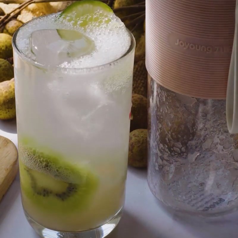 Step 4 Final product Kiwi longan soda