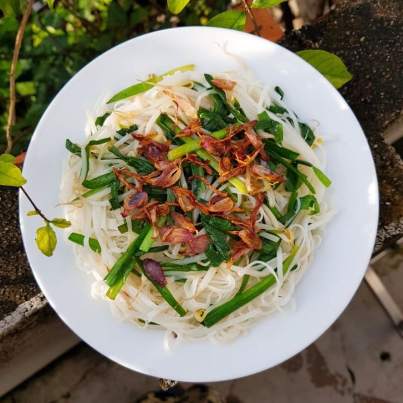 Step 4 Final Product Stir-fried noodles with chives