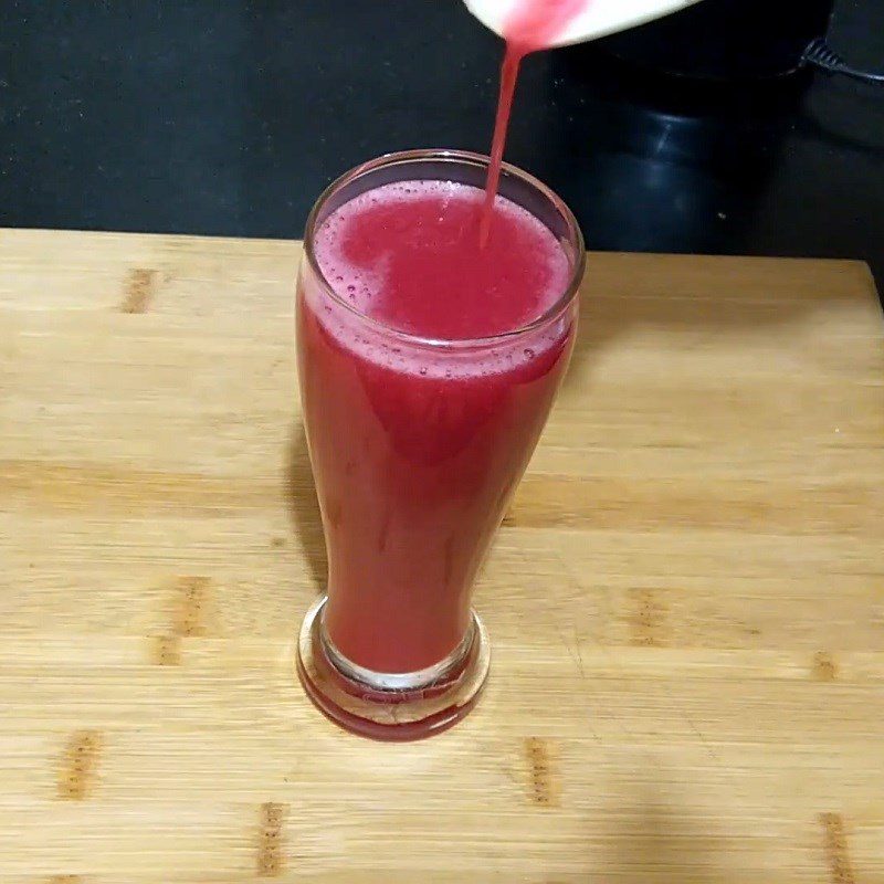 Step 4 Finished Product Strawberry Pomegranate Juice