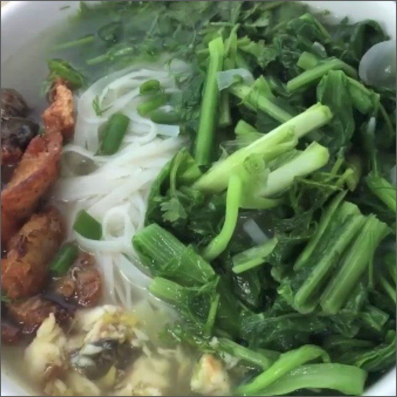 Step 7 Final Product Fish noodle soup with mustard greens