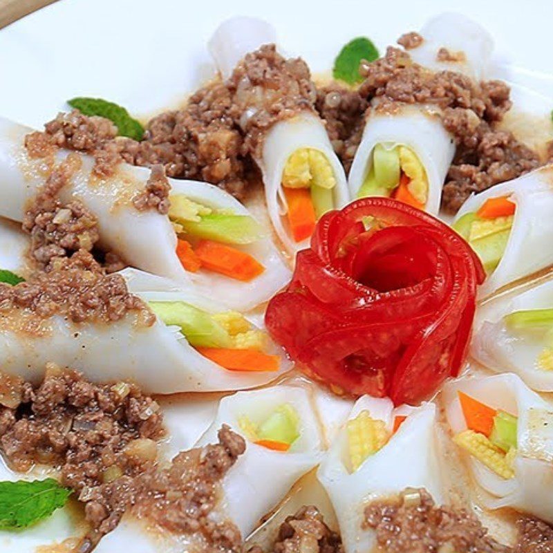 Step 4 Final product Minced beef rice noodle rolls