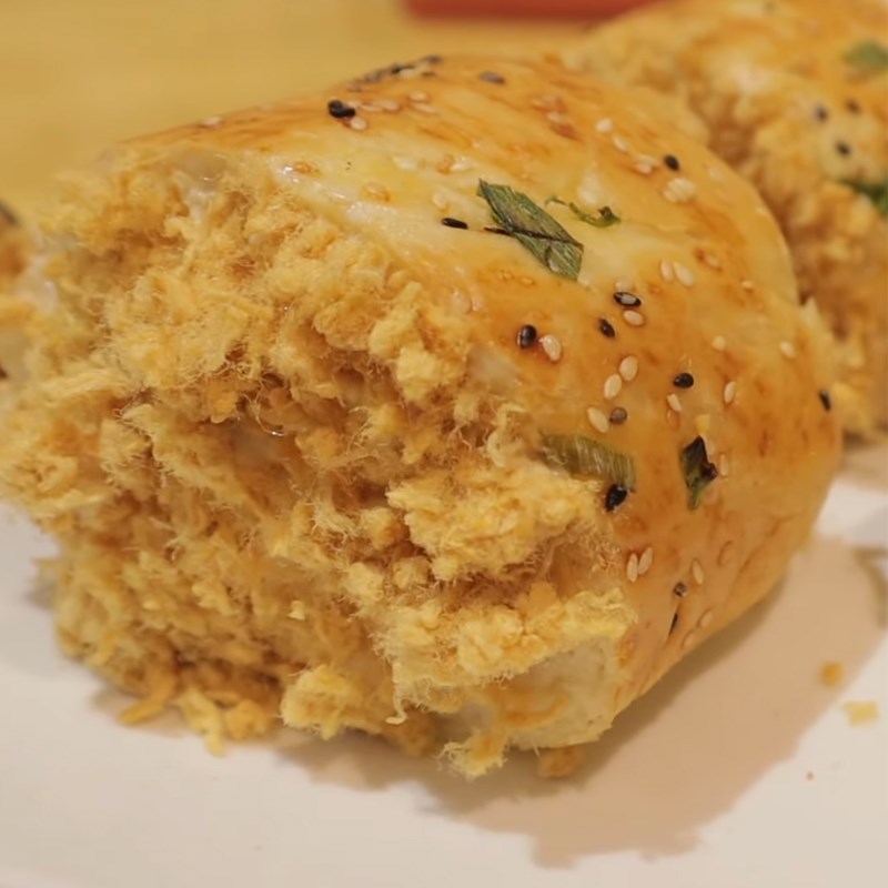 Step 8 Final Product Bread Roll with Mayonnaise Sauce