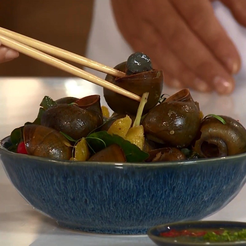 Step 5 Finished Product Stir-fried apple snails