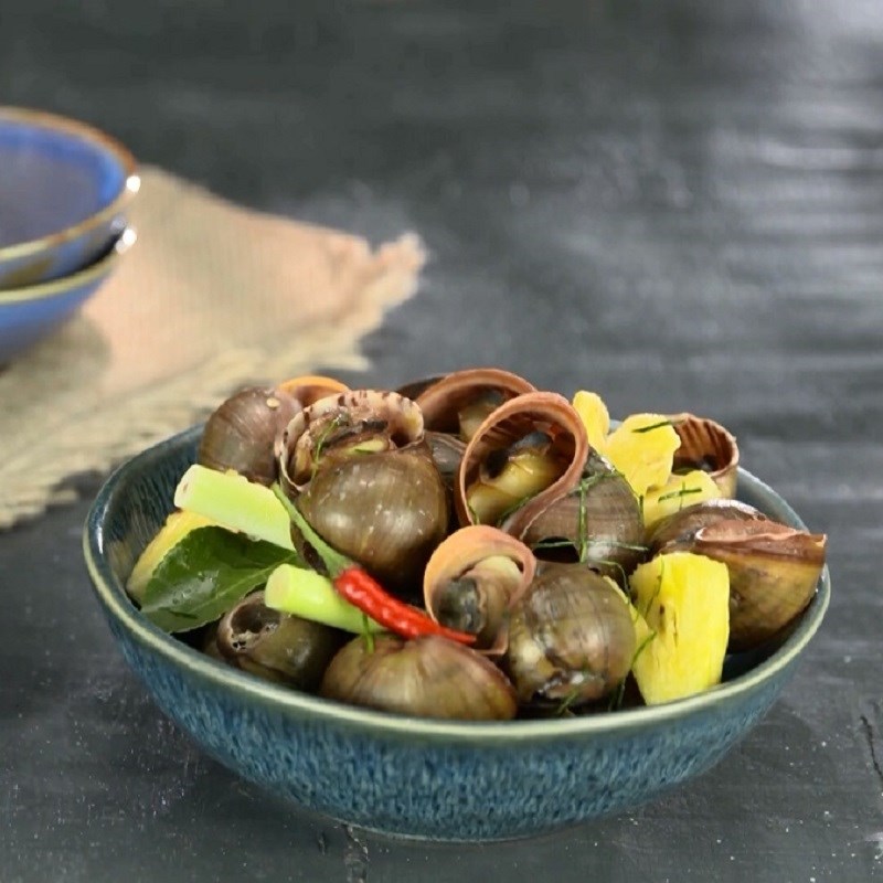 Step 5 Finished Product Stir-fried apple snails