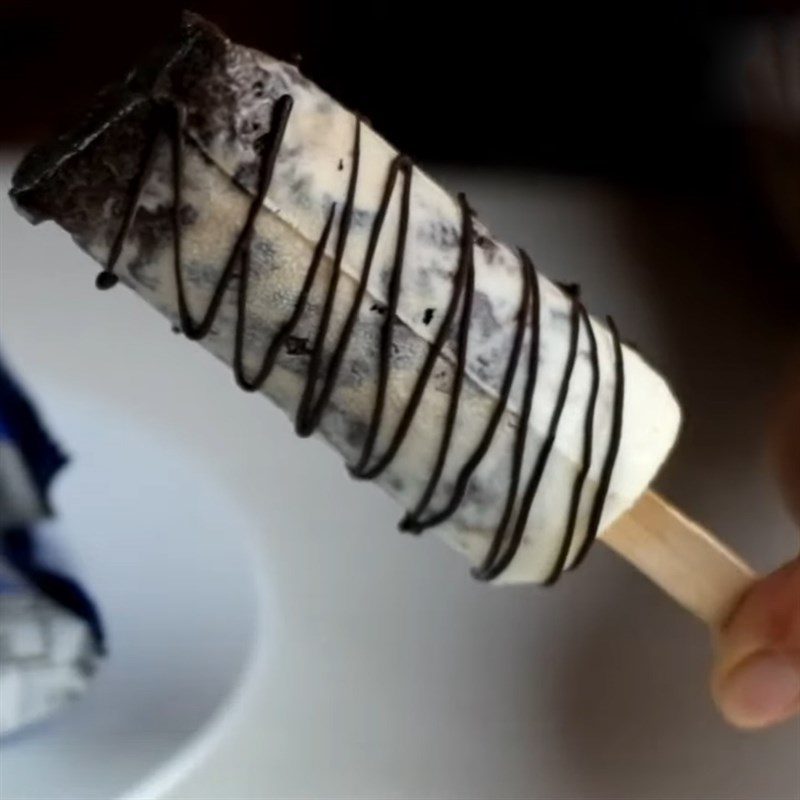 Step 5 Final Product Oreo Ice Cream Bars