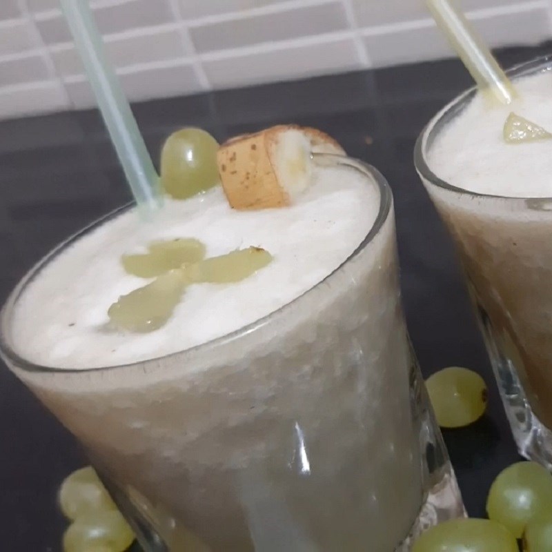 Step 3 Final product Green Grape Banana Smoothie
