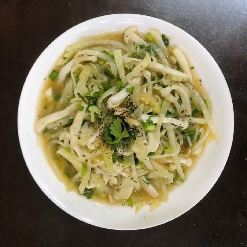 Step 3 Final Product Stir-fried Kohlrabi with Mushrooms