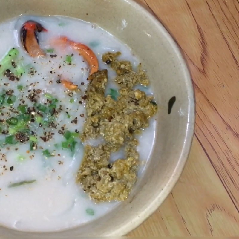 Step 4 Finished product of crab noodle soup with coconut milk