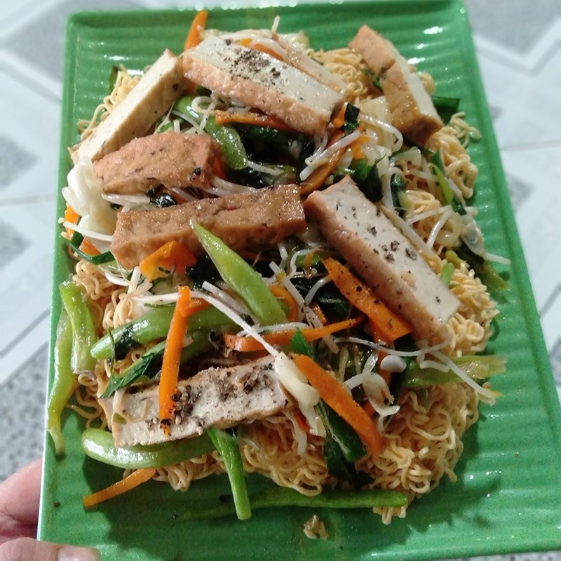 Step 3 Finished product Stir-fried noodles with tofu