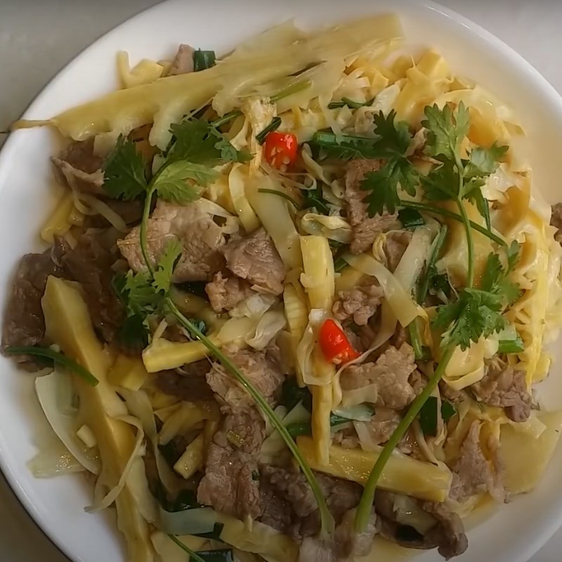 Step 4 Final Product Stir-fried Beef with Sour Bamboo Shoots
