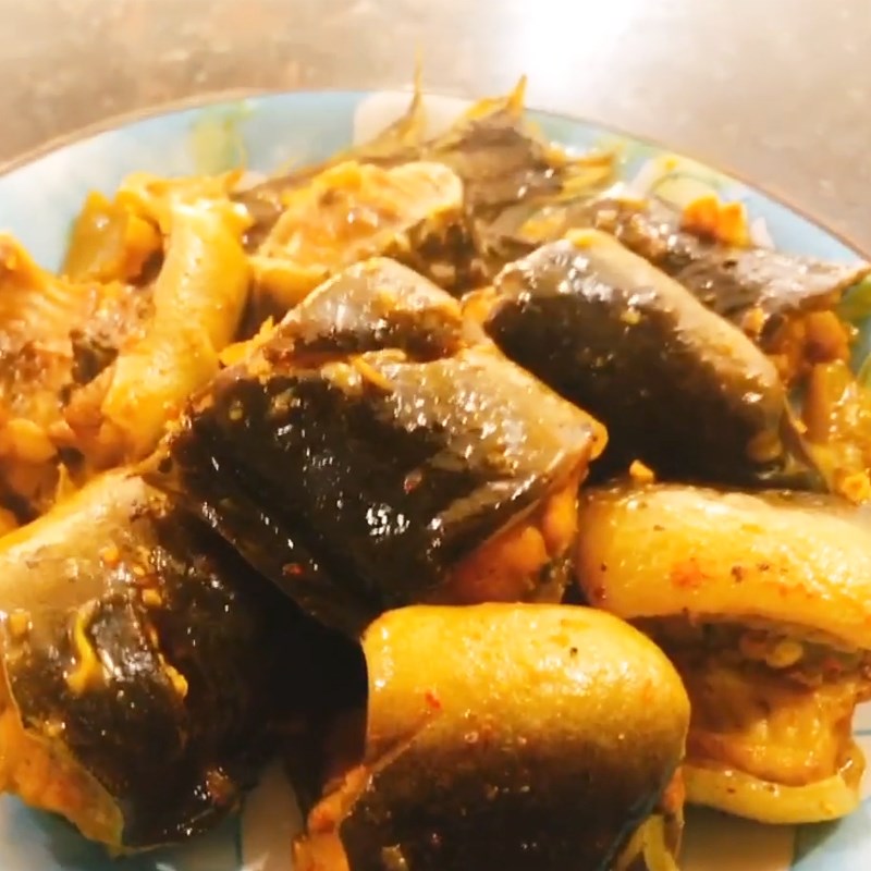 Step 4 Final Product Braised eel with turmeric