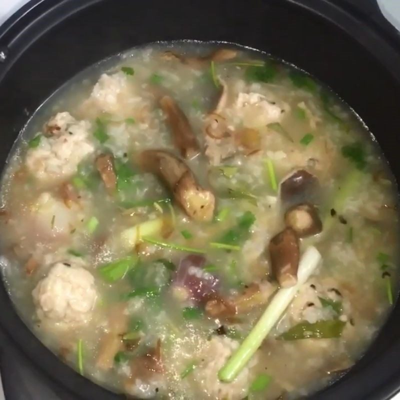 Step 8 Final Product Mushroom Porridge with Shrimp and Meat