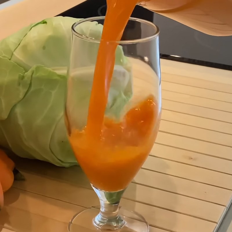 Step 4 Finished Product Cabbage Carrot Juice