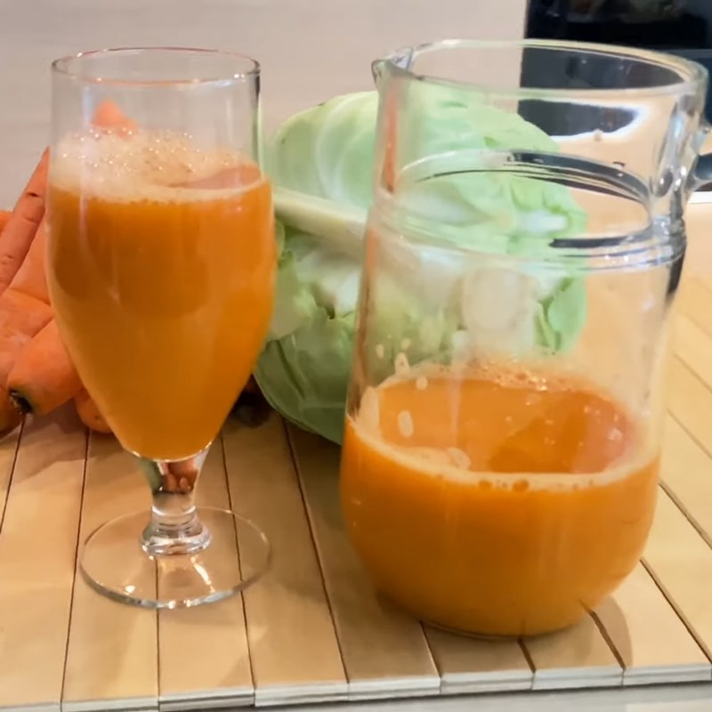 Step 4 Finished Product Cabbage Carrot Juice