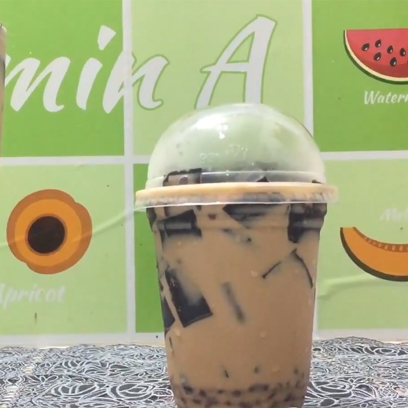 Step 6 Final Product Red Bean Milk Tea with Jelly