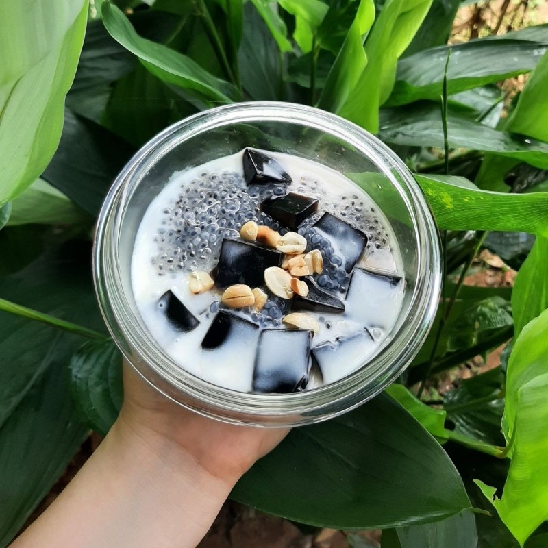 Step 4 Final Product Coconut milk jelly (recipe shared by a user)