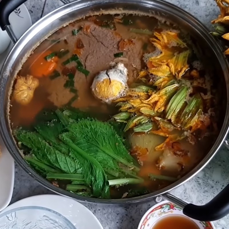 Step 4 Final Product Crab Hot Pot with Duck Eggs