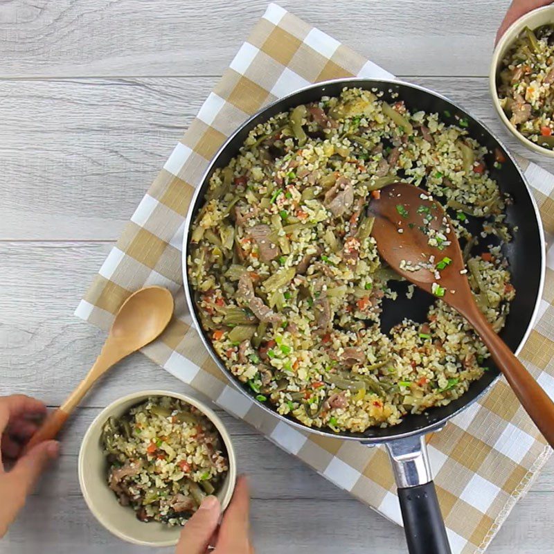 Step 6 Final product Fried rice with beef and pickled mustard greens