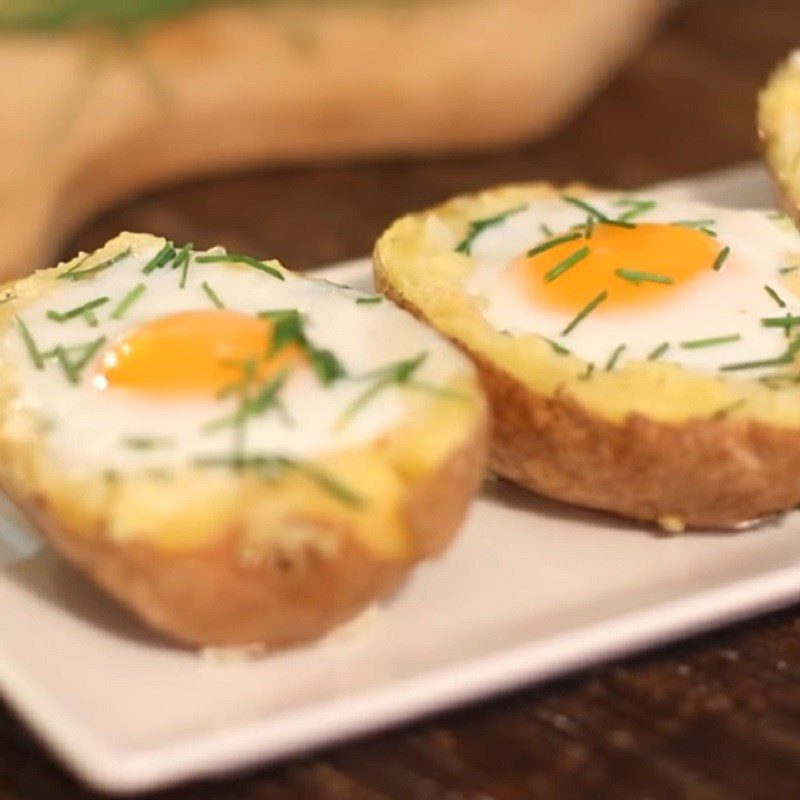 Step 5 Final Product Simple egg-baked potatoes