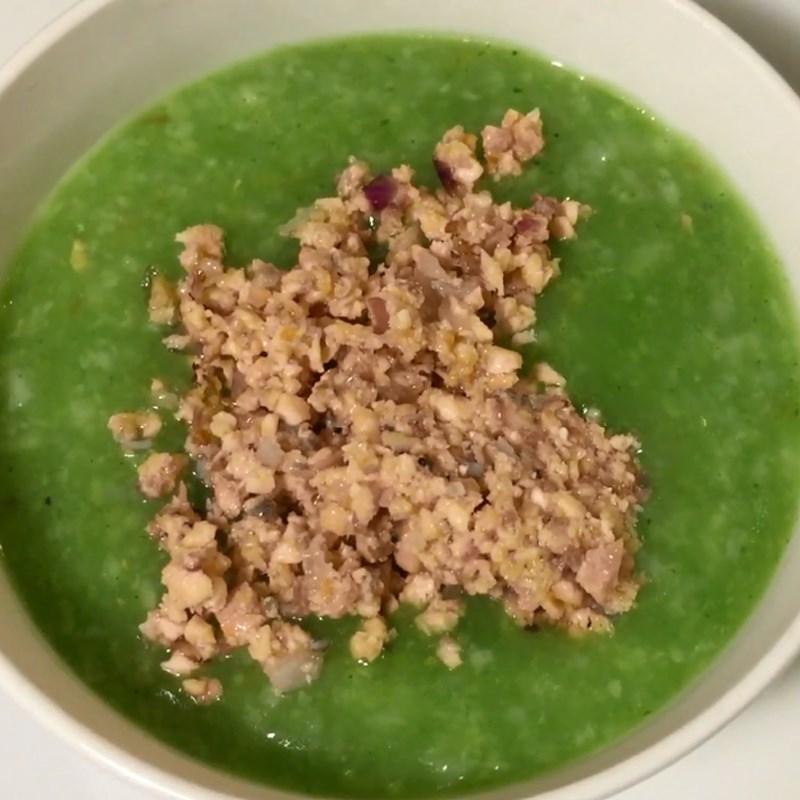 Step 4 Final product Salmon porridge with water spinach