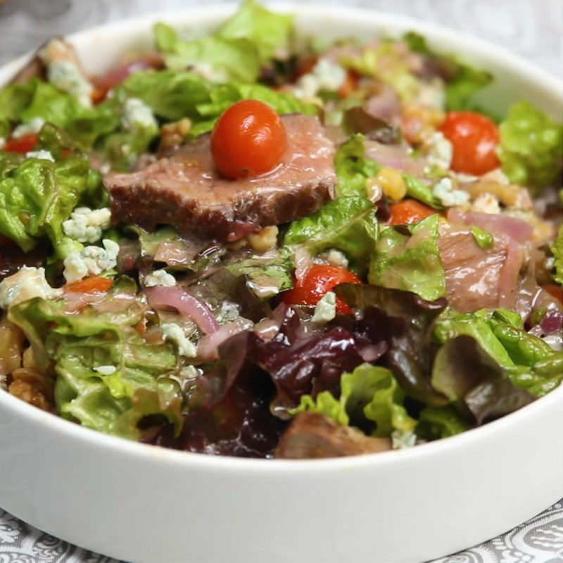 Step 7 Final Product Beef Salad with Grilled Vegetables