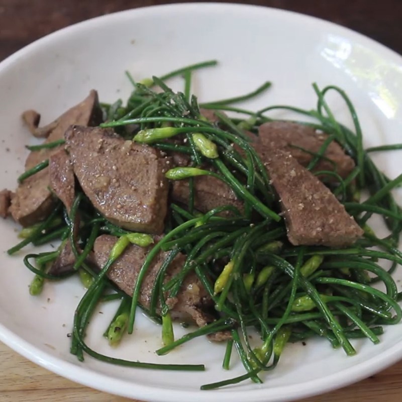 Step 6 Final Product Chives Stir-fried Pork Liver