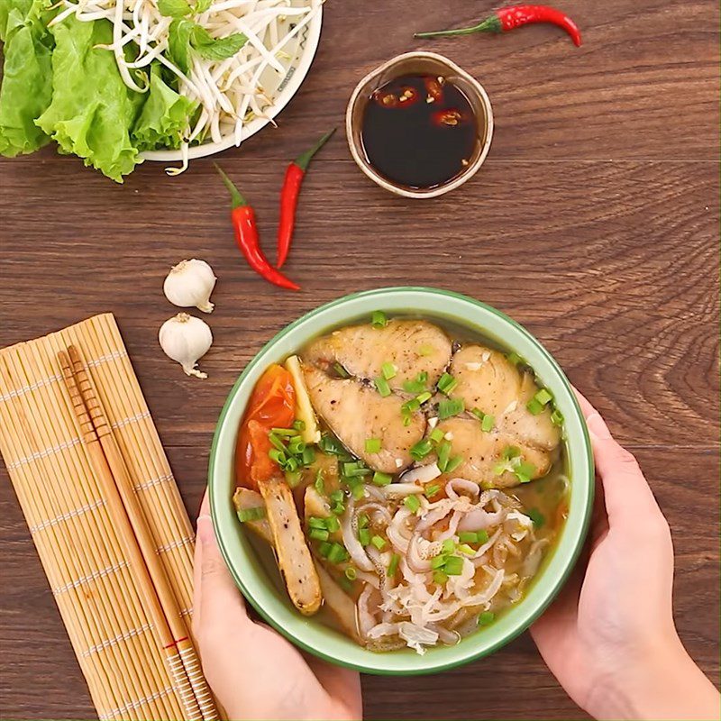 Step 7 Completion Mackerel noodle soup Nha Trang