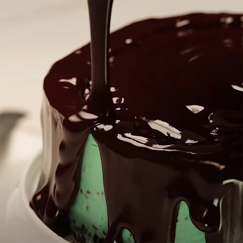 Step 5 Decoration Mint Chocolate Cake