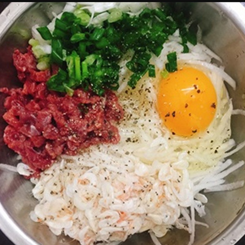 Step 2 Mix the batter for Crispy Fried Turnip Cake