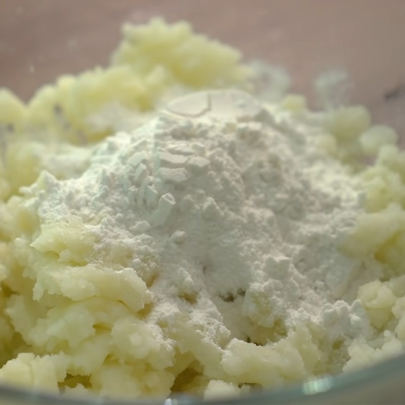 Step 2 Mix the cake batter Honey potato cake