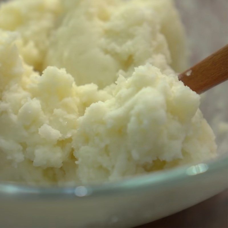 Step 2 Mix the cake batter Honey potato cake