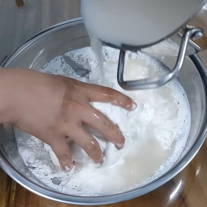 Step 3 Mix the batter with coconut milk for Steamed Rice Cake from Fermented Rice
